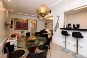 Moderno Apartamento a 260m da Praia | JC 64/201
